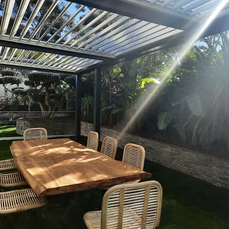 Ferienhaus Luxurious Heated Pool